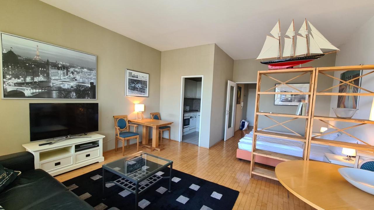 Apartment Topdomizil Mitte Berlin